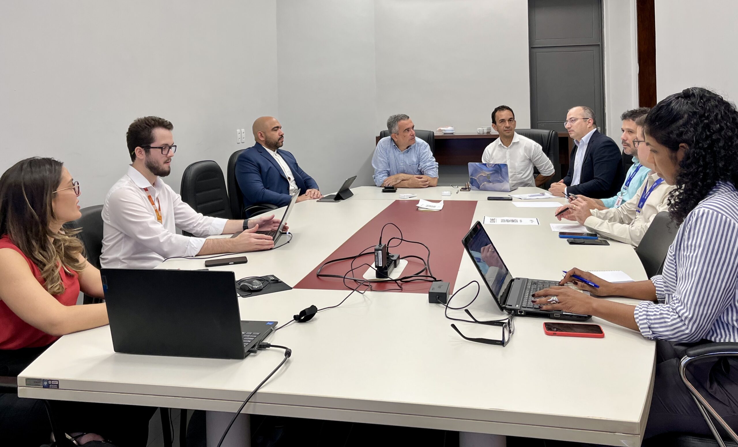 Governo do Piauí reforça acompanhamento de projetos com reuniões de monitoramento e indicadores de desempenho