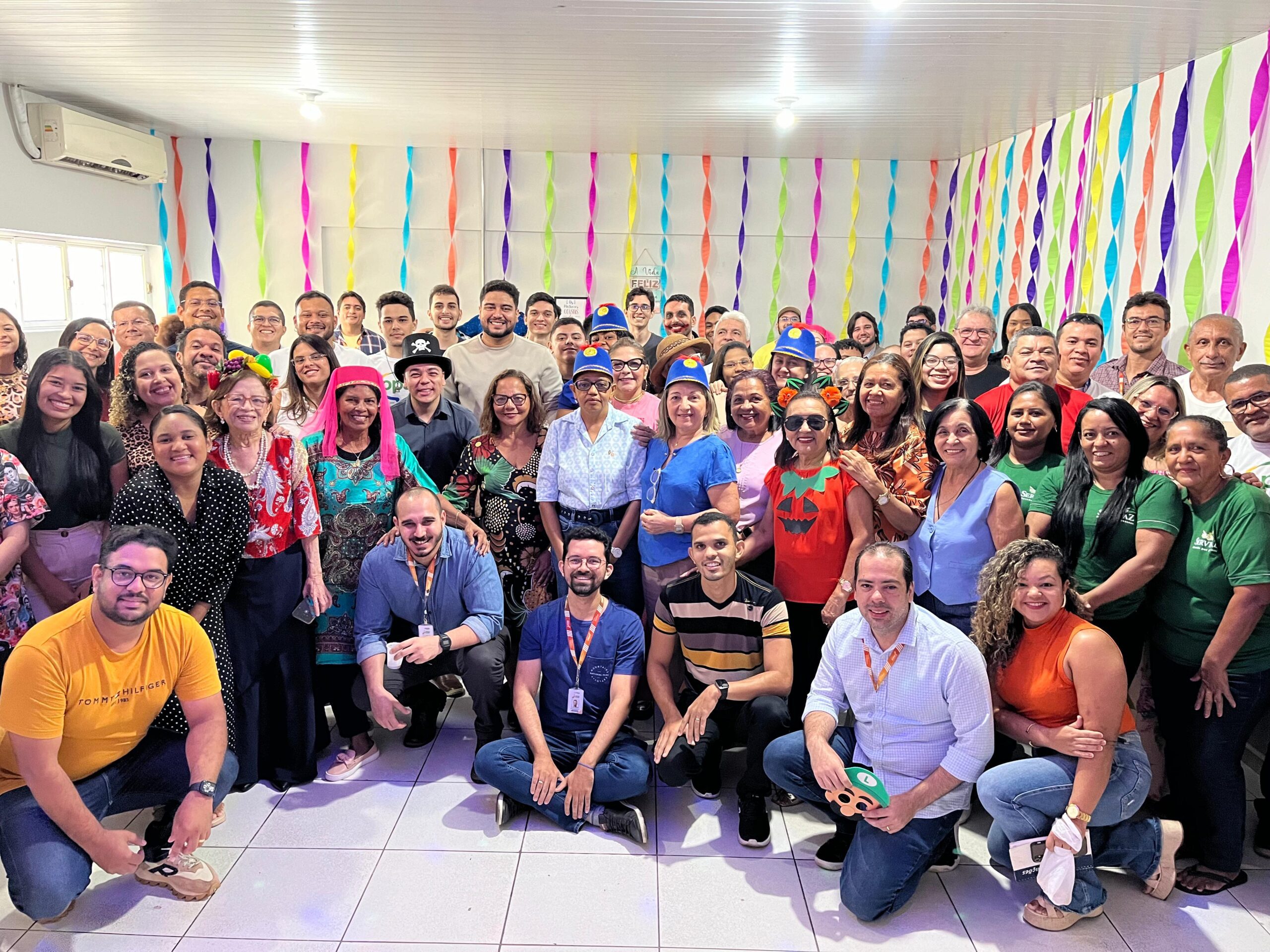 Equipe da Seplan celebra o Dia do Servidor com Baile a Fantasia
