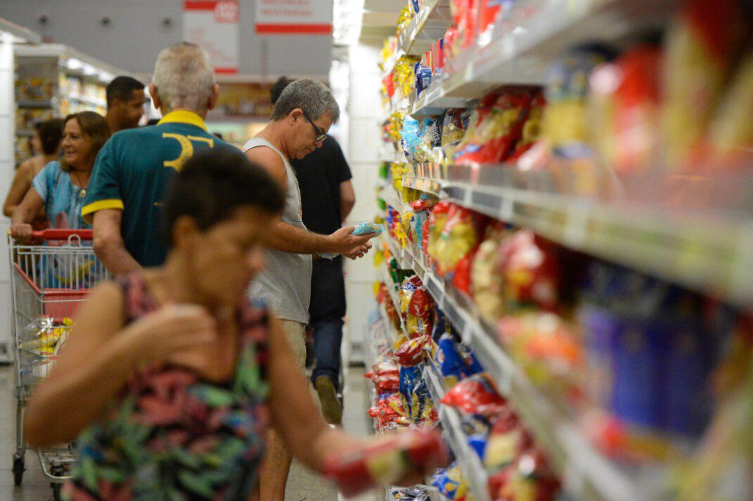 Cesta básica em Teresina cai 1,52% em março e continua entre as mais baratas do país, aponta Cepro