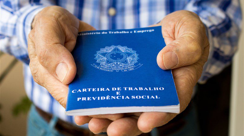 Piauí abre 3.218 vagas formais em abril