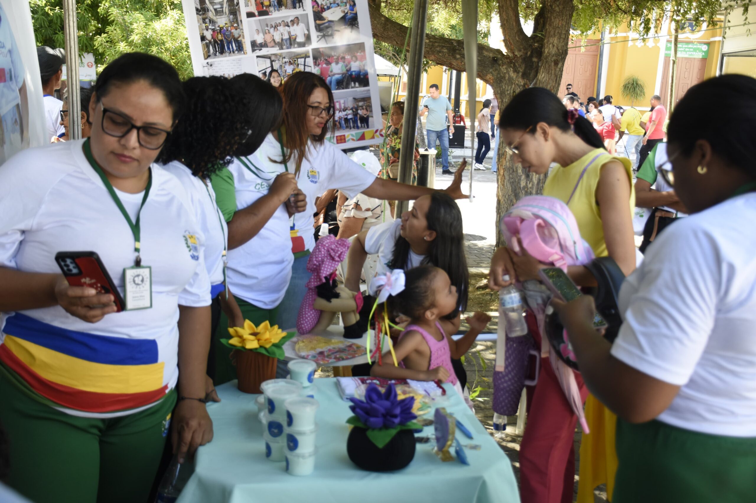 Diálogos pelo Piauí realiza mais de mil atendimentos em Floriano e fortalece escuta popular