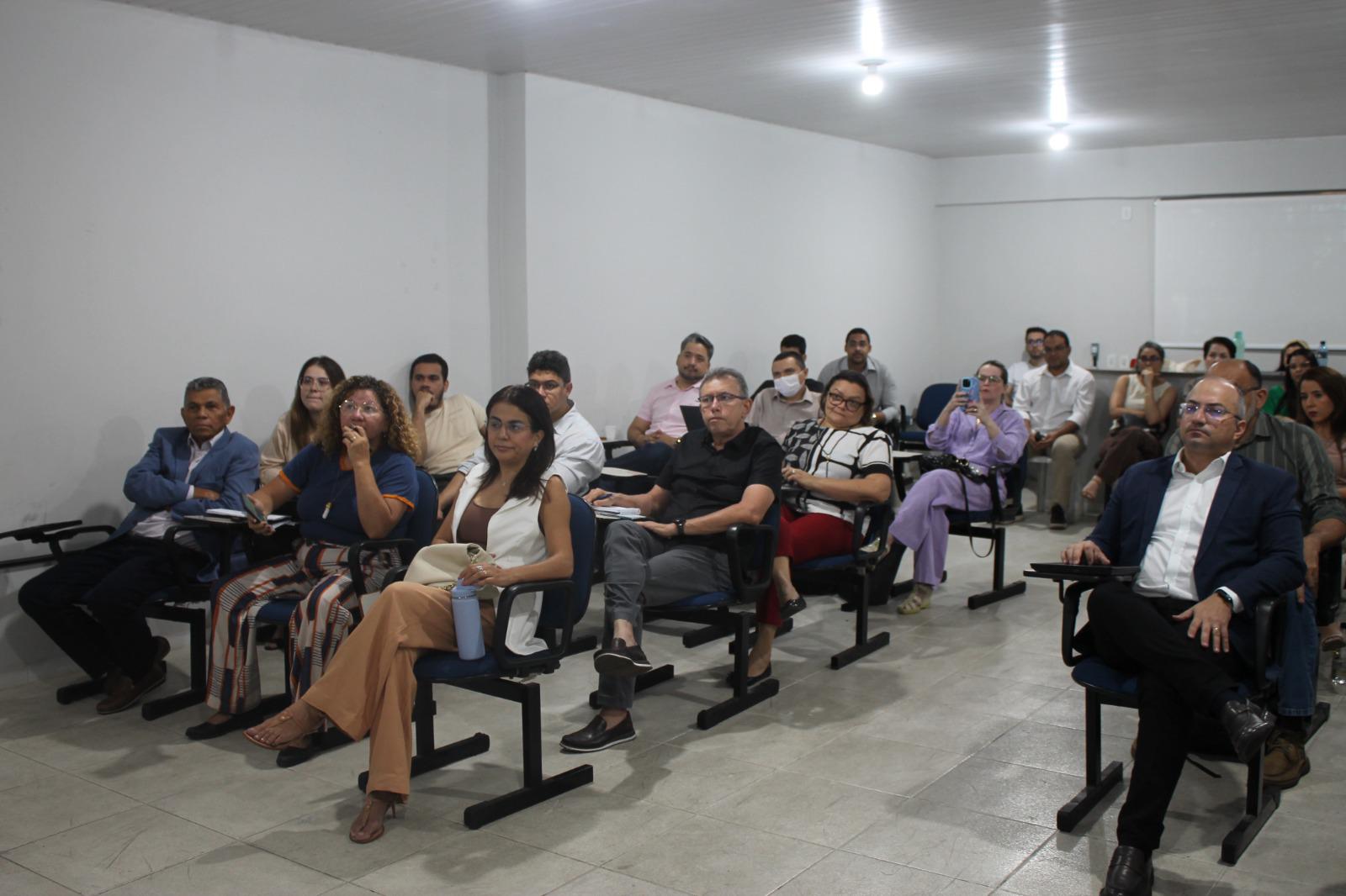 Seplan reúne secretarias para alinhar projetos de investimento financiados por operações de crédito internacionais