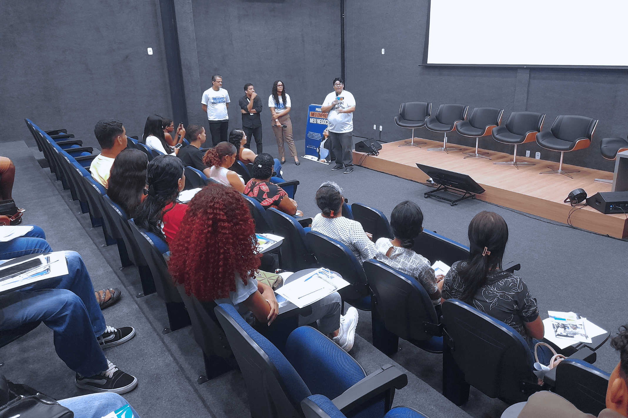 Seplan apresenta Programa Oportunidade Jovem no seminário ‘Meu Primeiro Emprego, Meu Primeiro Negócio’