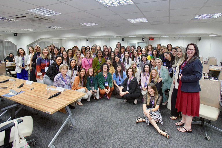 Seplan participa de curso nacional que fortalece lideranças femininas no financiamento de políticas públicas