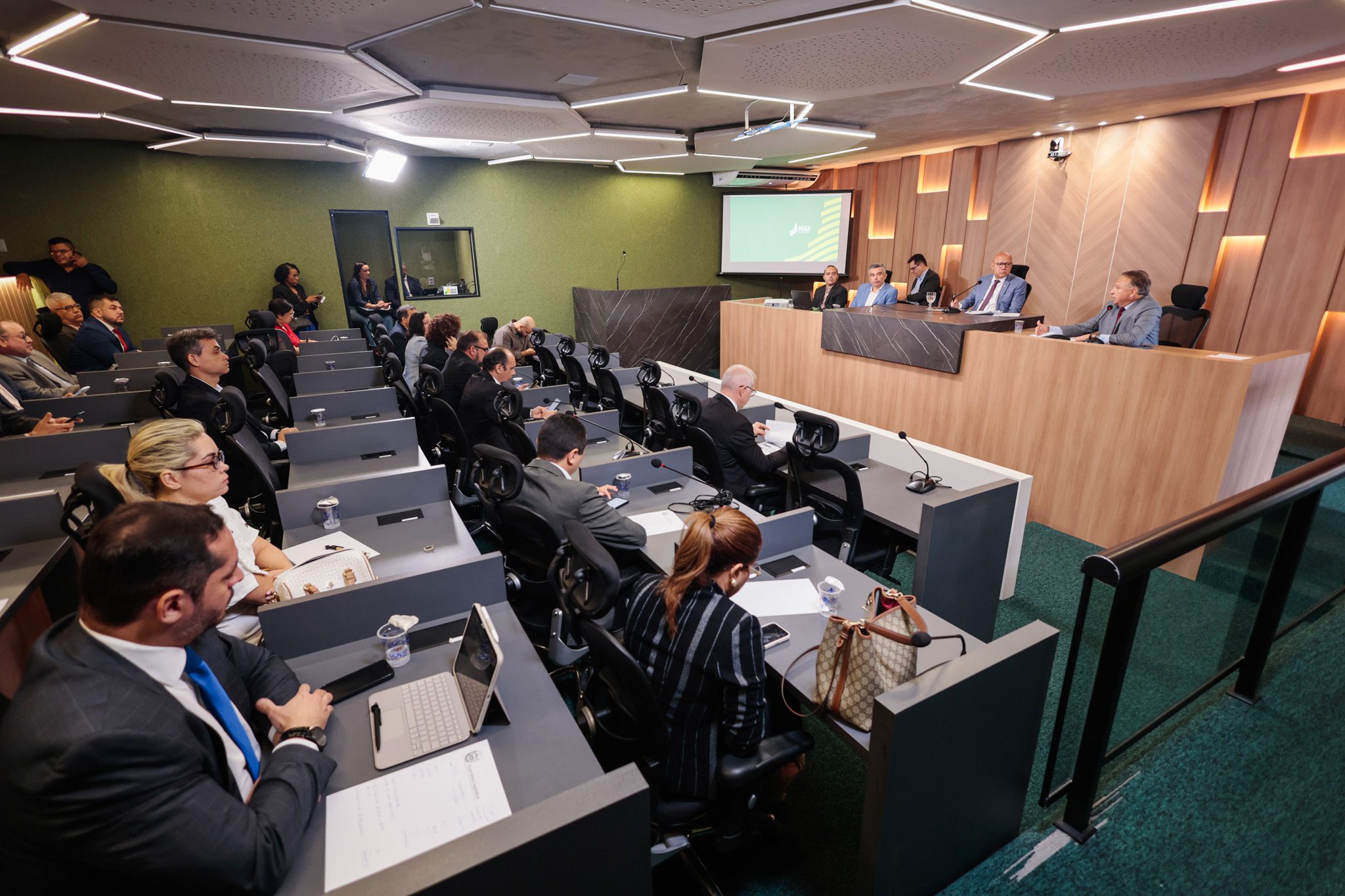 Governo do Piauí apresenta PLOA 2026 em audiência pública na Assembleia Legislativa