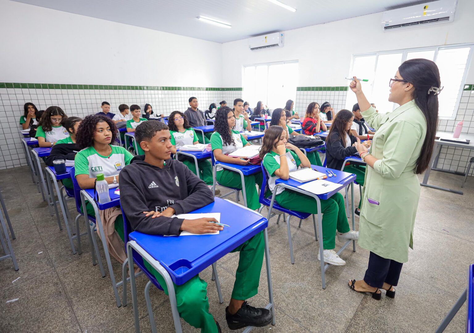 Piauí compartilha experiências de gestão e financiamento da educação pública em evento nacional