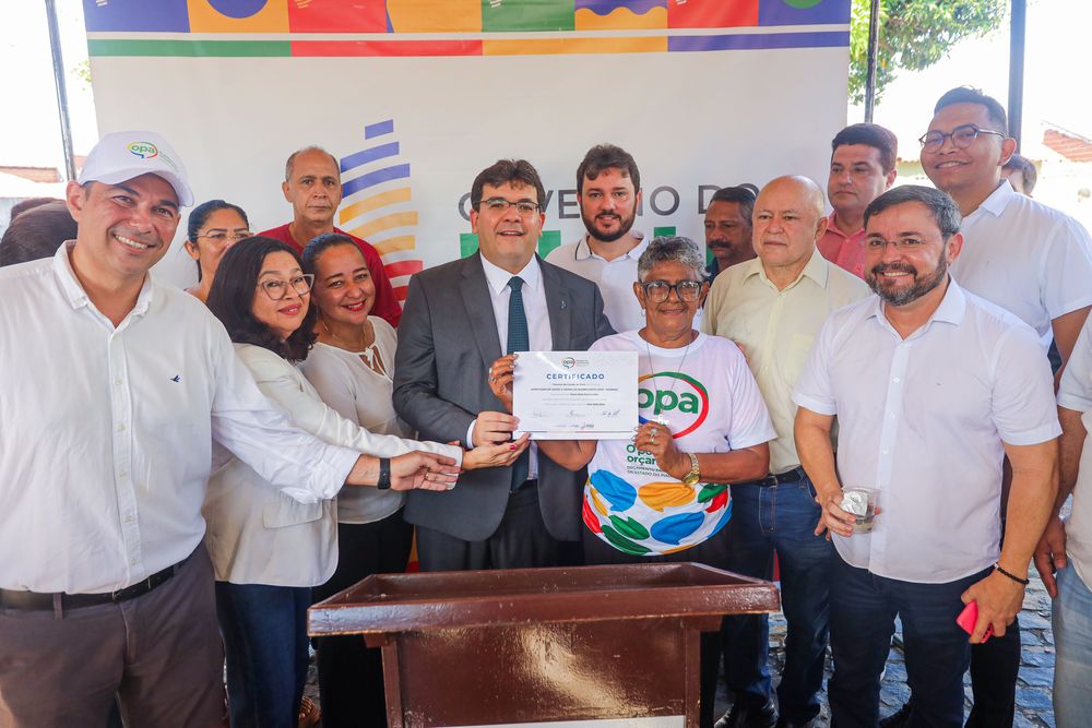 OPA: Governo entrega pavimentação asfáltica de 23 ruas de Teresina