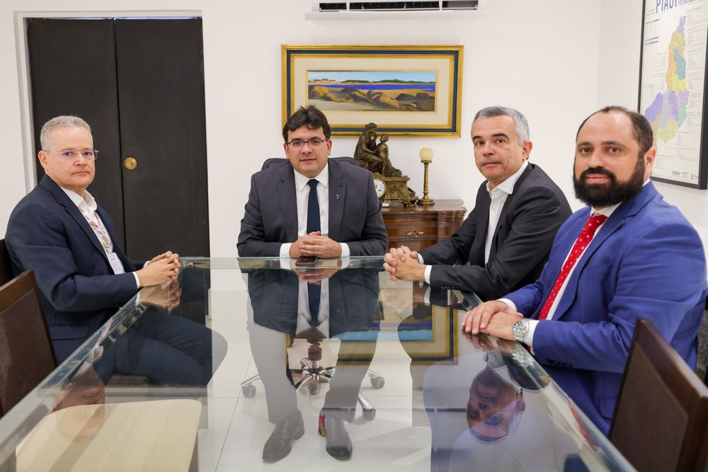 Governador anuncia editais de concursos públicos com 110 vagas