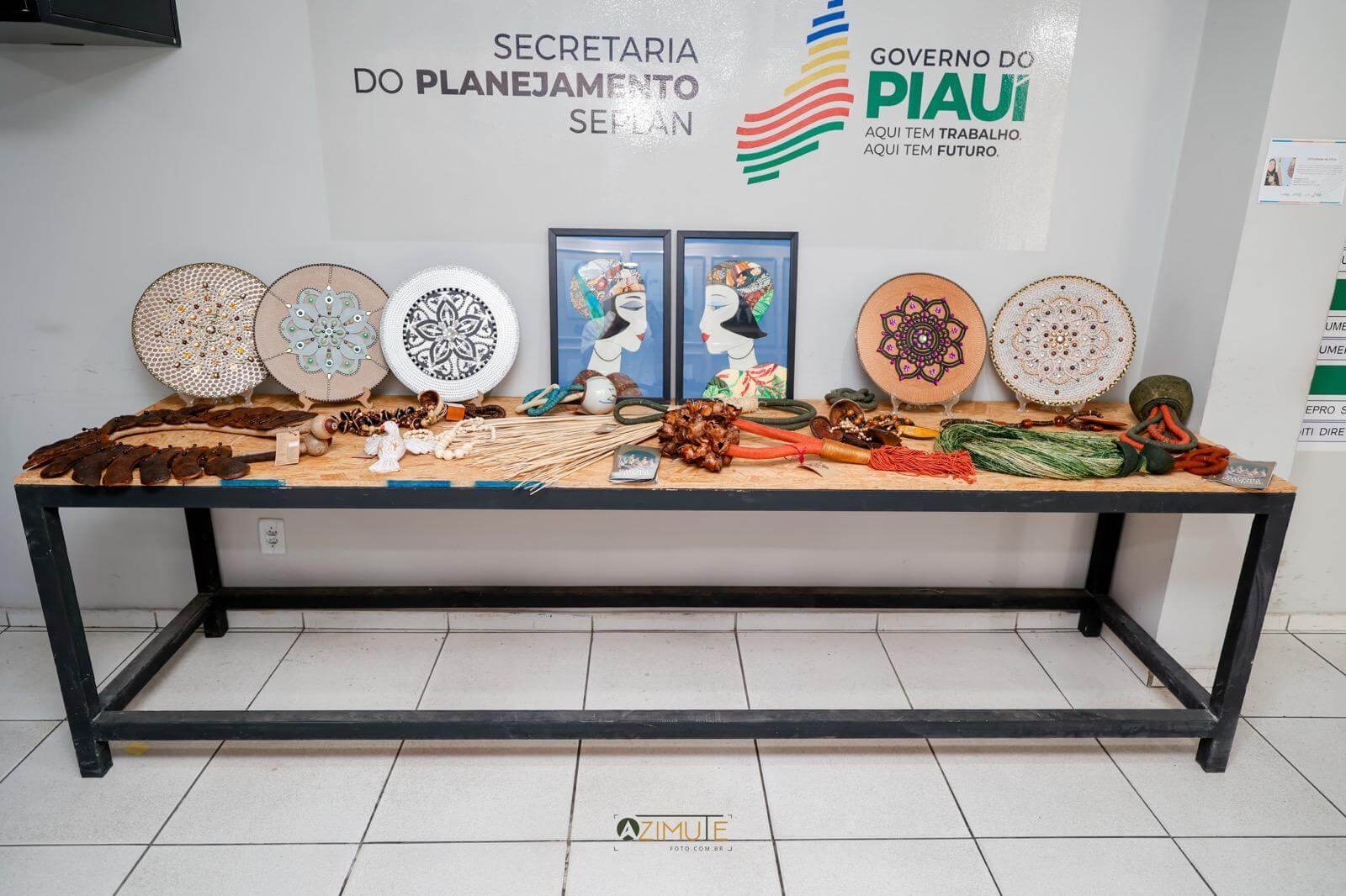Artesãos comemoram sucesso da primeira semana da Galeria Nômade Piauiense