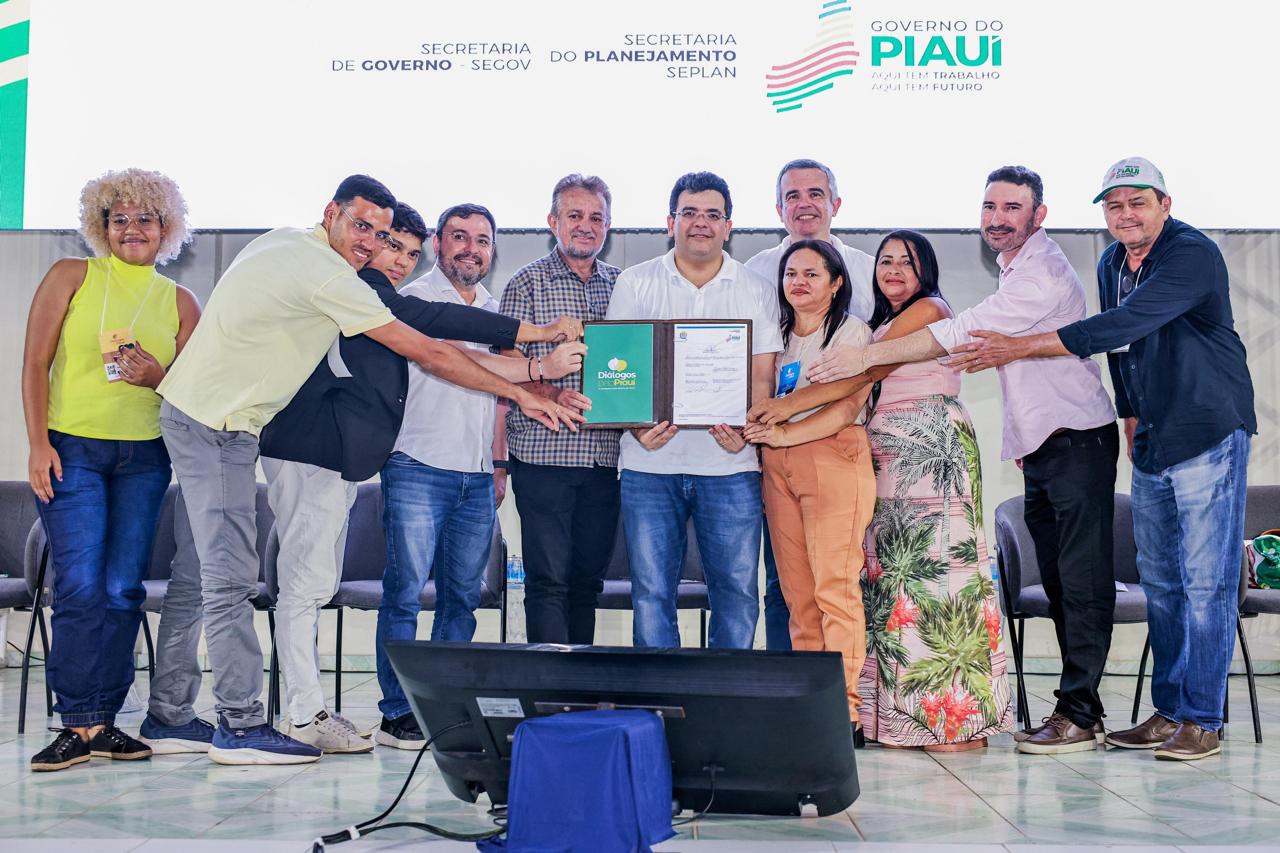 Rafael Fonteles discute propostas de ações do governo com população do Território dos Carnaubais no 3º Diálogos pelo Piauí