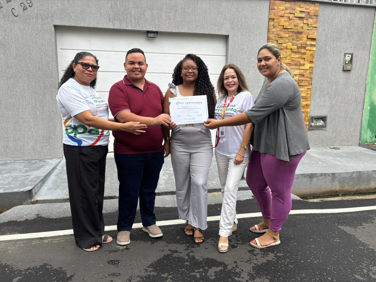 Asfalto chega ao Residencial Vamos Ver o Sol através do OPA